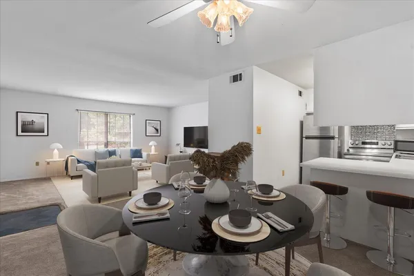 $169,900 | 900 Mountain Creek Road, Unit R321, Chattanooga, TN 37405