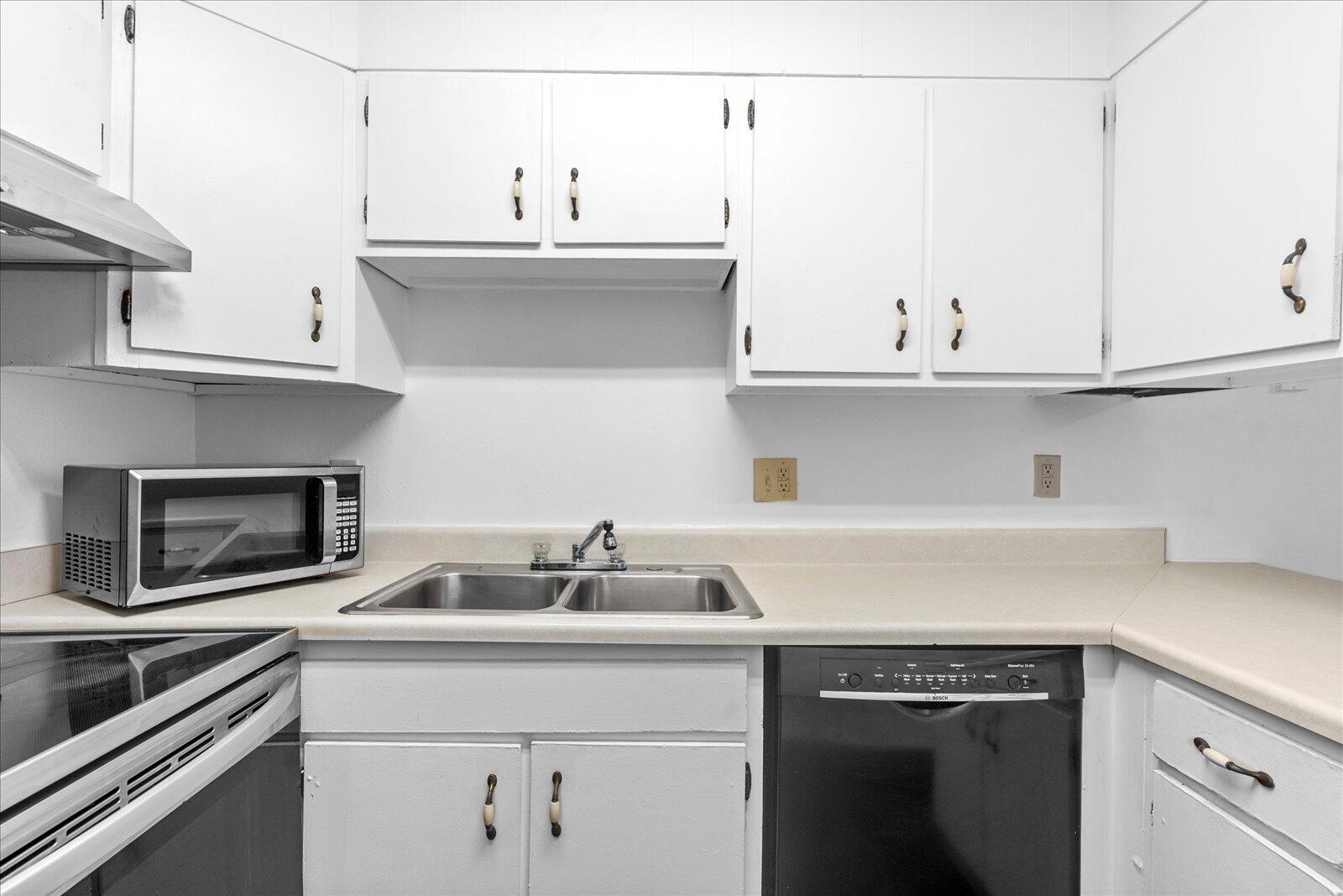 900 Mountain Creek Road, Unit R321 Chattanooga, TN 37405 - Photo 10 of 25 13-900 Mtn Creek Rd-10