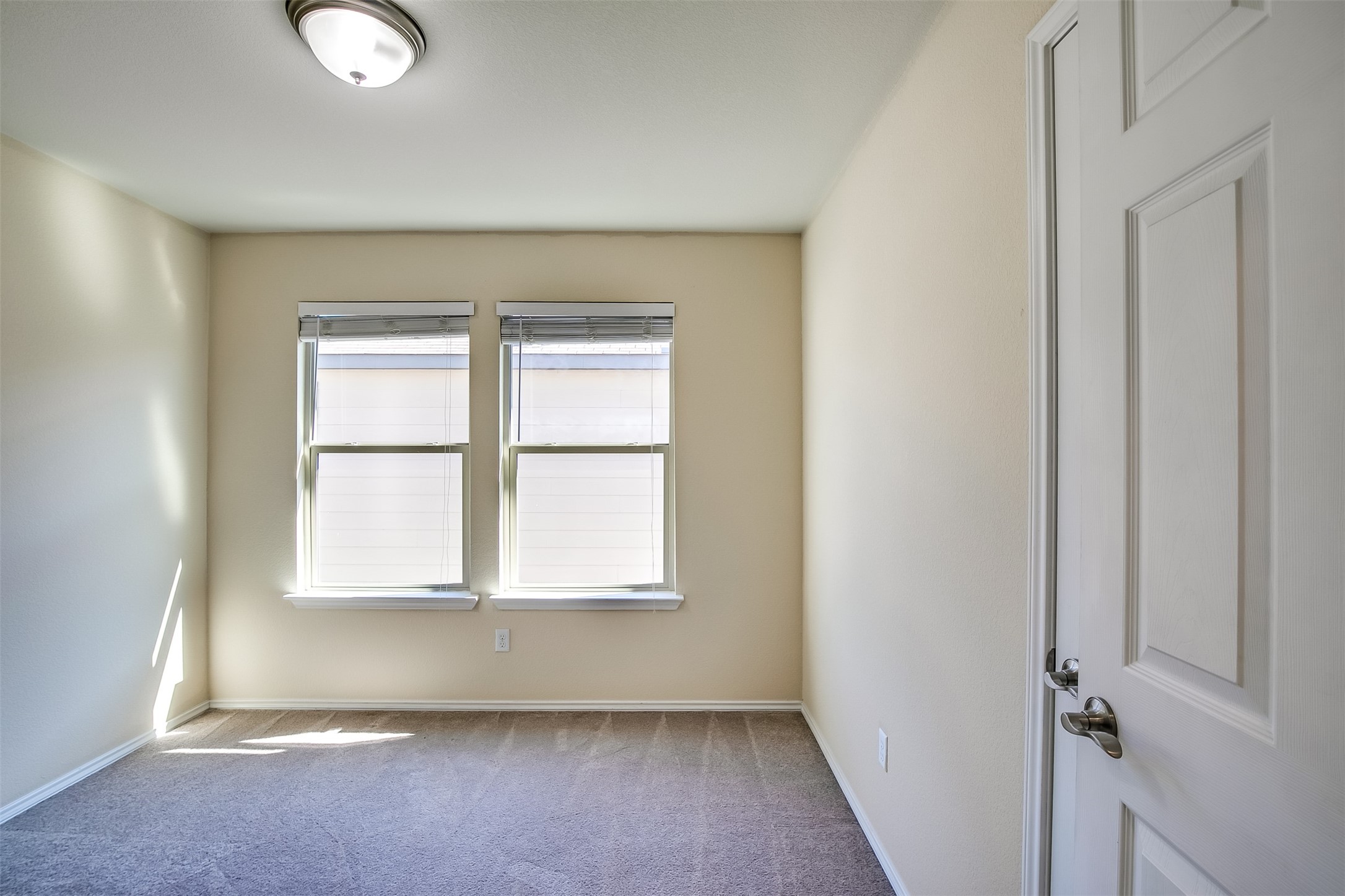3717 Dover Ferry Crossing Austin, TX 78728 - Photo 21 of 29 an empty room with a window