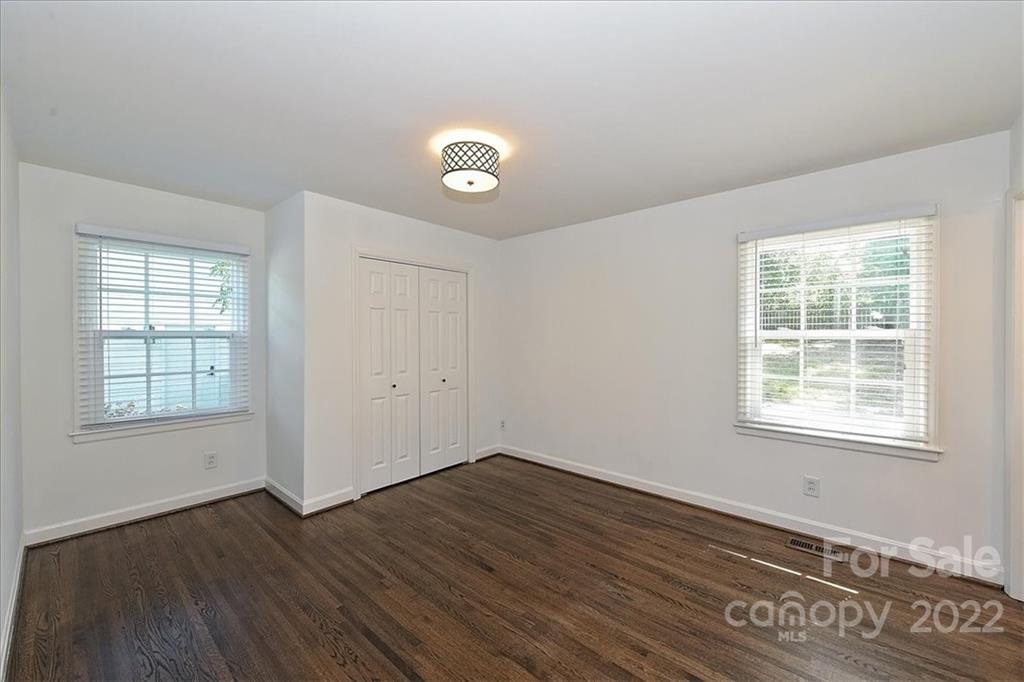4721 Fairheath Road Charlotte, NC 28210 - Photo 24 of 39 Gallery Image 24