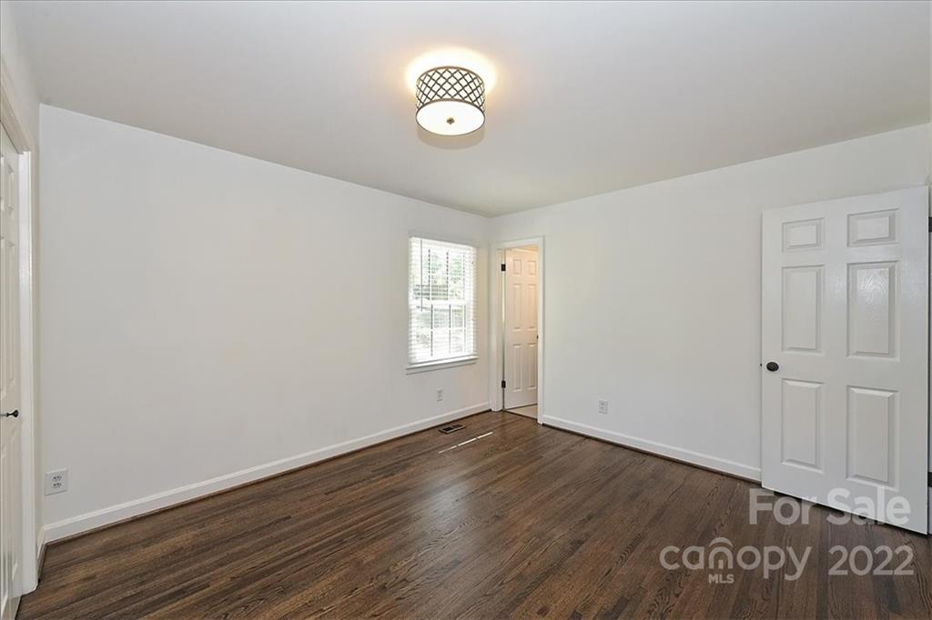 4721 Fairheath Road Charlotte, NC 28210 - Photo 26 of 39 Gallery Image 26