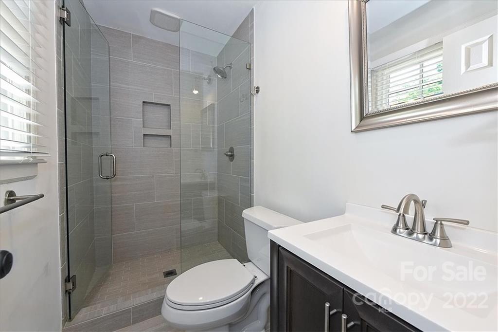 4721 Fairheath Road Charlotte, NC 28210 - Photo 27 of 39 Gallery Image 27