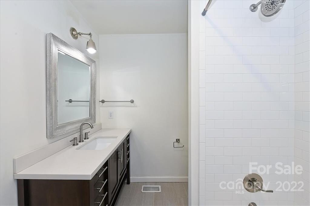4721 Fairheath Road Charlotte, NC 28210 - Photo 30 of 39 Gallery Image 30