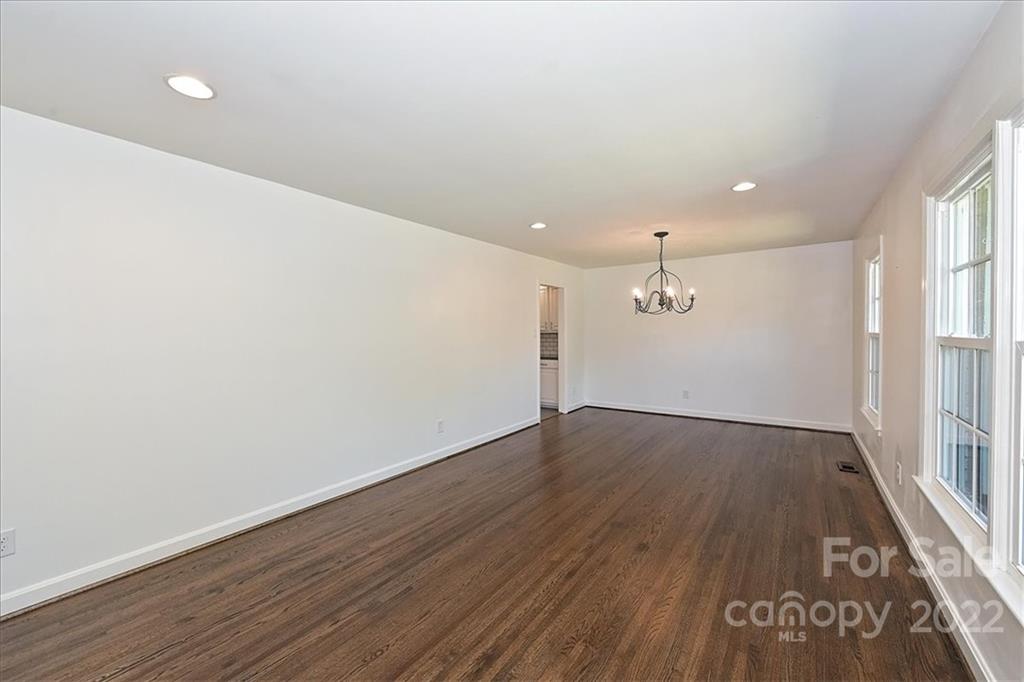 4721 Fairheath Road Charlotte, NC 28210 - Photo 5 of 39 Gallery Image 5