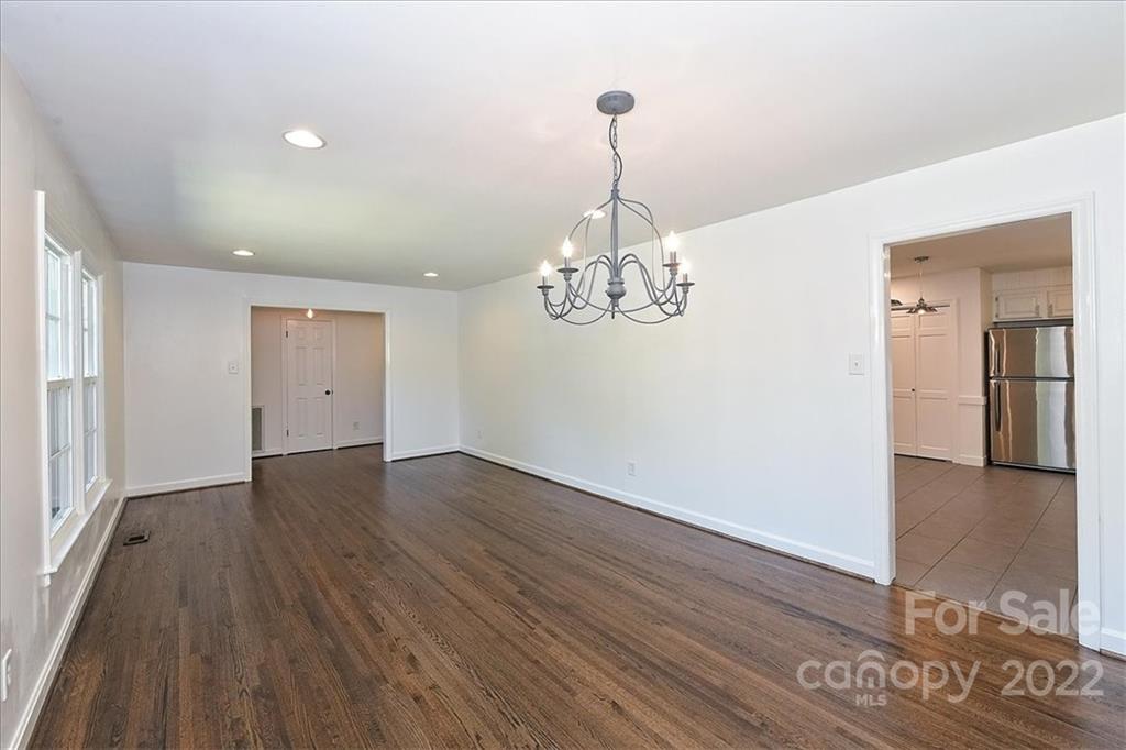 4721 Fairheath Road Charlotte, NC 28210 - Photo 10 of 39 Gallery Image 10