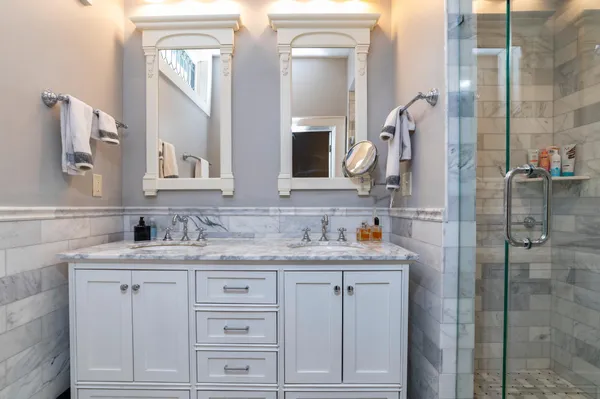 $975,000 | 846 Lincoln Avenue, St. Paul, MN 55105