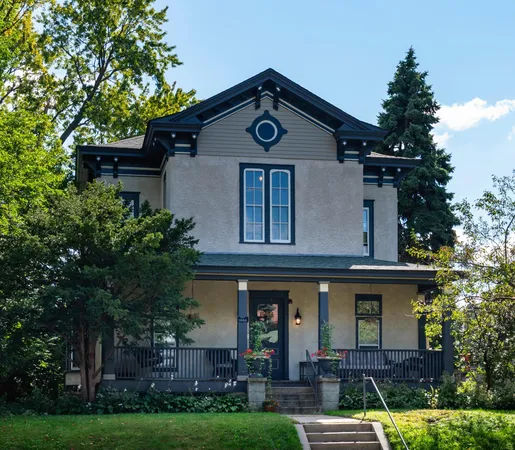 $975,000 | 846 Lincoln Avenue, St. Paul, MN 55105