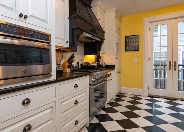 $975,000 | 846 Lincoln Avenue, St. Paul, MN 55105