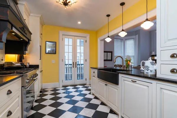 $975,000 | 846 Lincoln Avenue, St. Paul, MN 55105