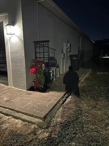 a view of a garage with stuff