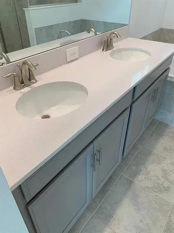 a close view of sink and tap