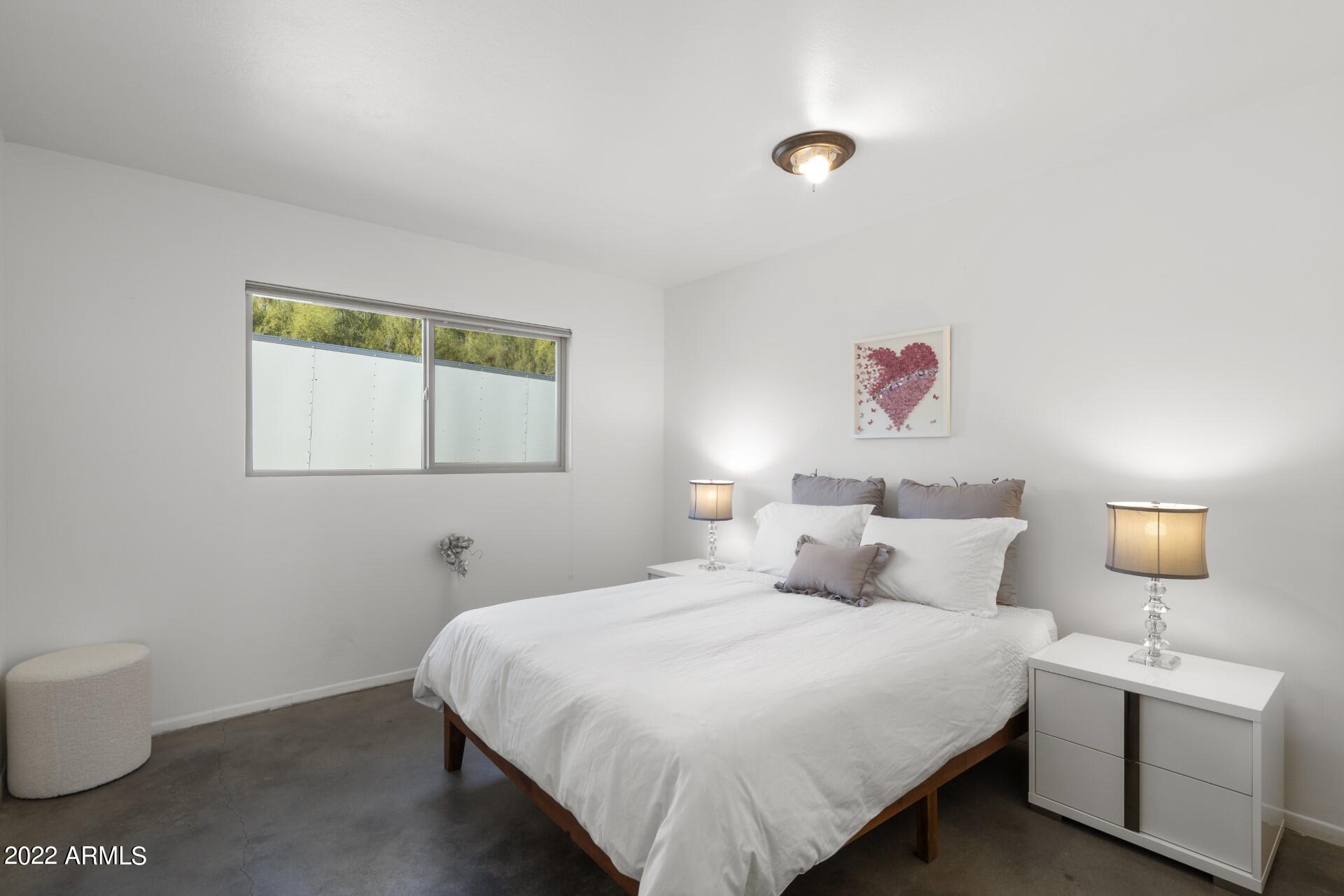5347 East Wonderview Road Phoenix, AZ 85018 - Photo 14 of 54 5347 E Wonderview Rd (20)