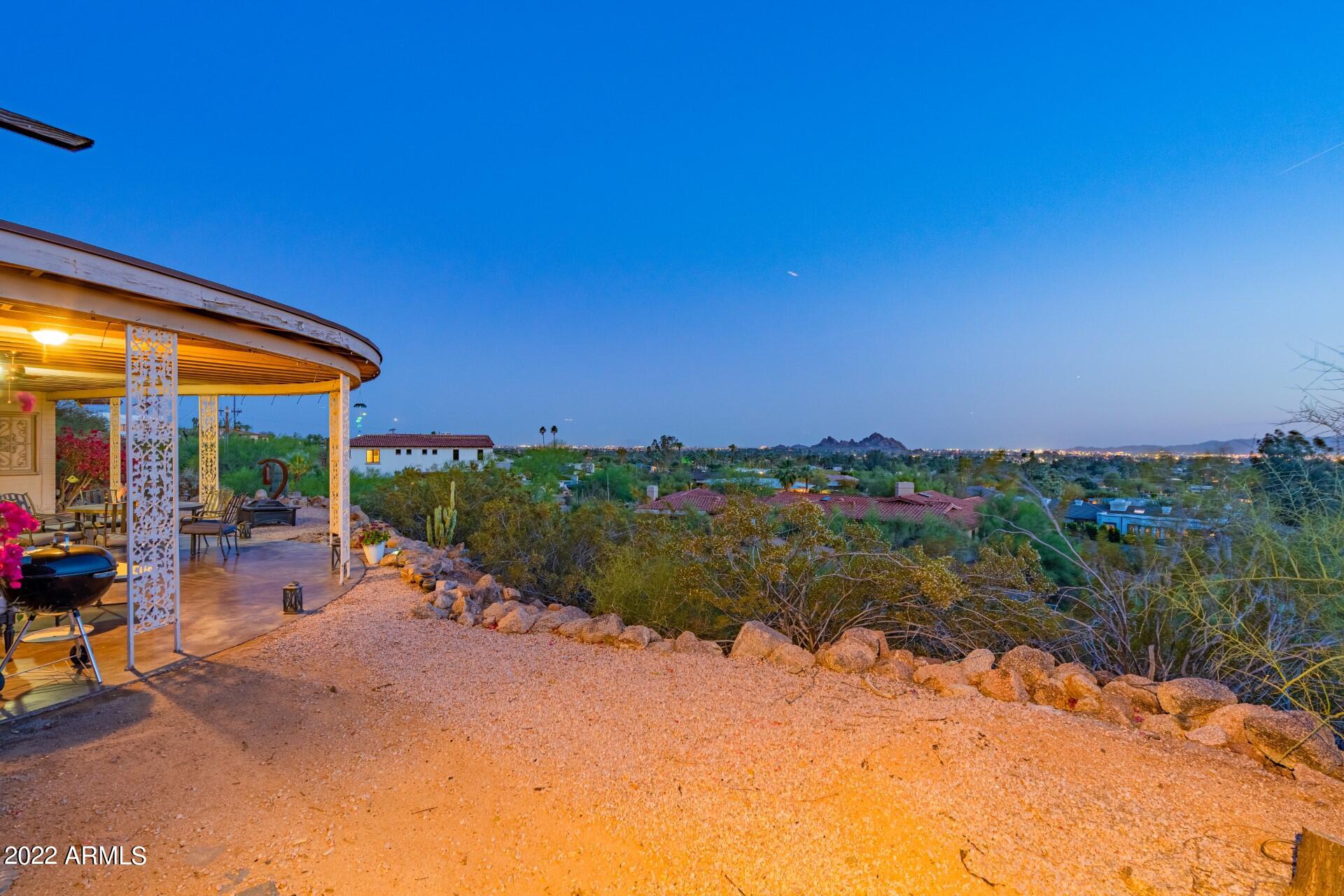 5347 East Wonderview Road Phoenix, AZ 85018 - Photo 23 of 54 5347 E Wonderview Rd (44)