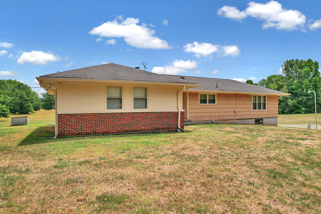 6468 Keith Road Ringgold, GA 30736 - Photo 4 of 45 6468 Keith Rd-04