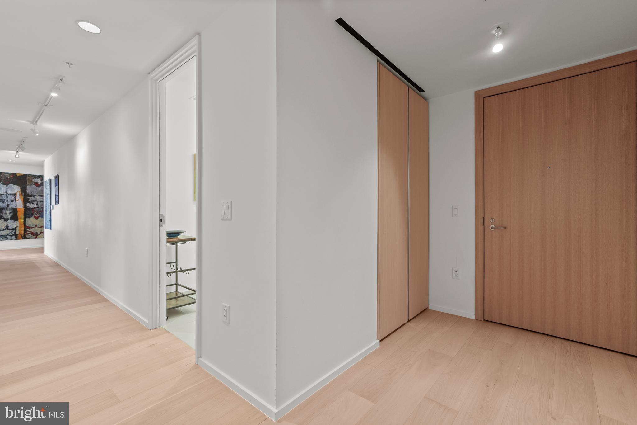 925 H Street Northwest, Unit 712 Washington, DC 20001 - Photo 14 of 54