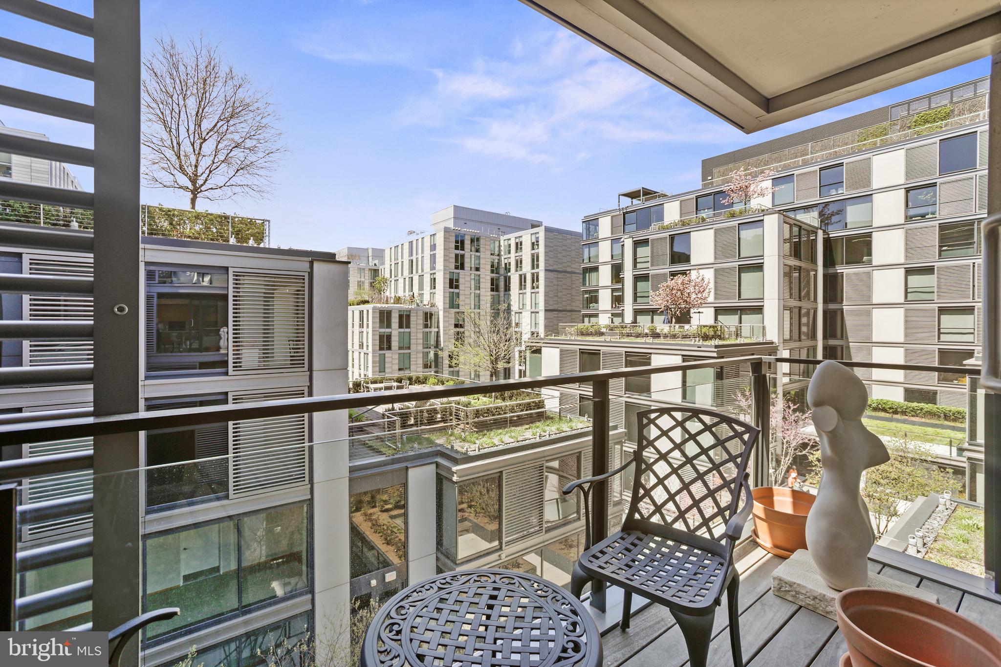 925 H Street Northwest, Unit 712 Washington, DC 20001 - Photo 28 of 54 a city view with tall buildings
