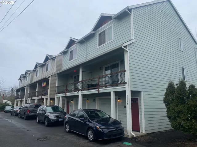 $1,596,000 | 2544 Southeast 141st Avenue, Portland, OR 97236