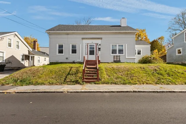 $350,000 | 36 North Main Street, Webster, MA 01570