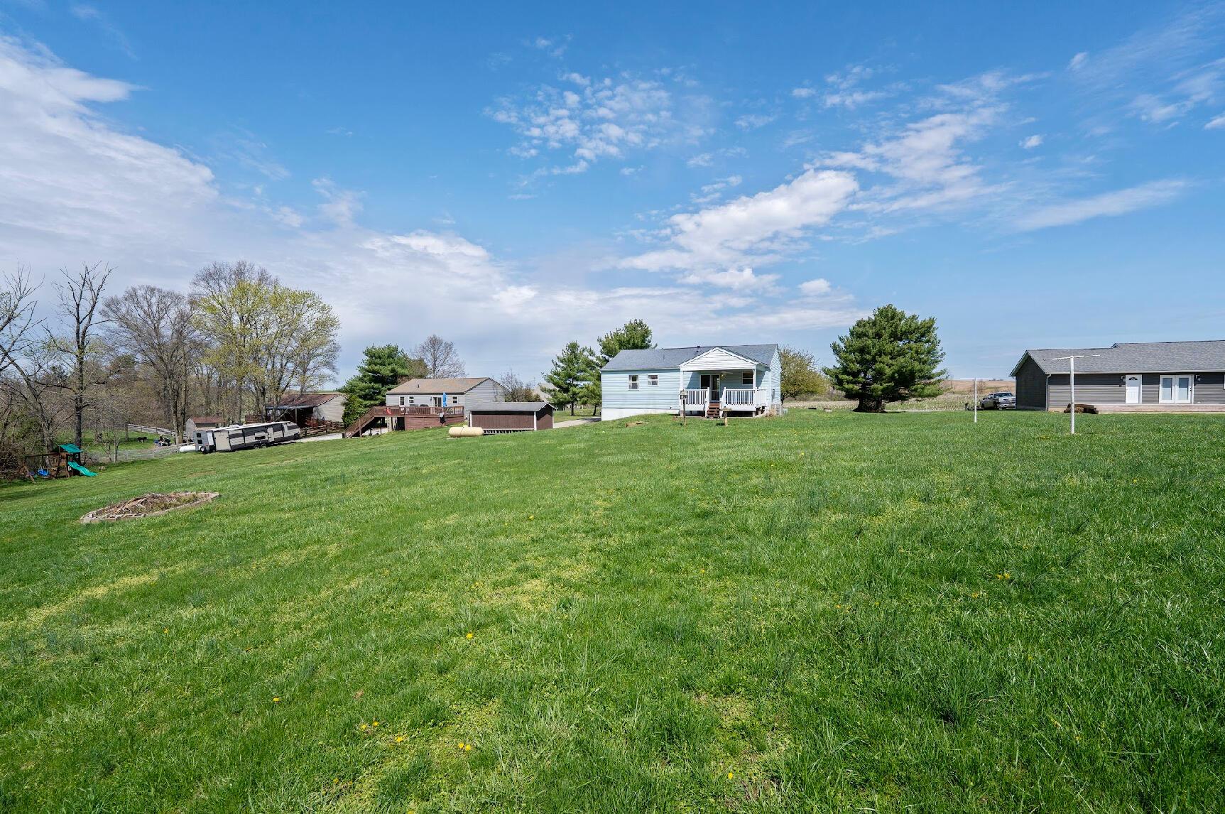 5153 Berry Road Northeast Lancaster, OH 43130 - Photo 23 of 36 Back yard