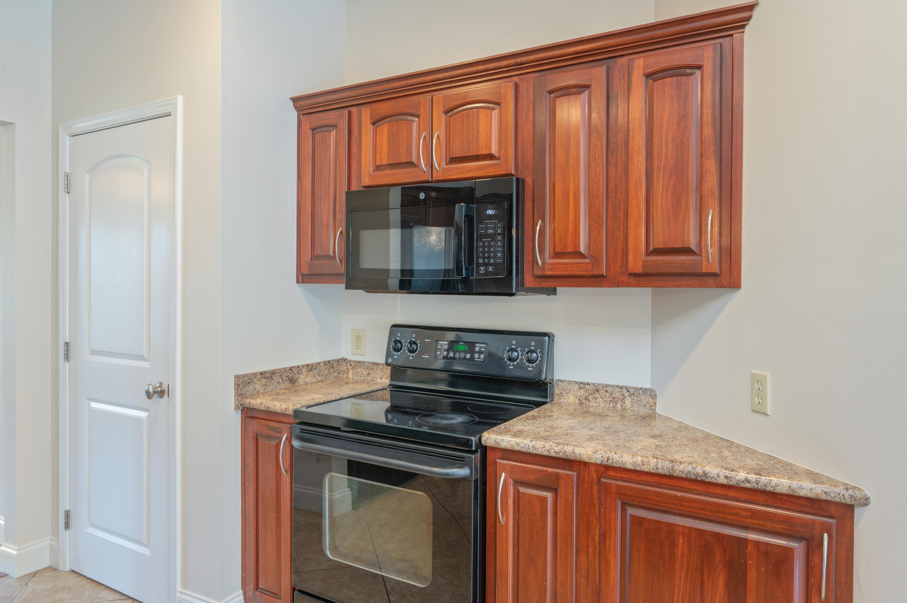 201 Seneca Trail Crestview, FL 32536 - Photo 12 of 44 14-print-201-seneca-trail