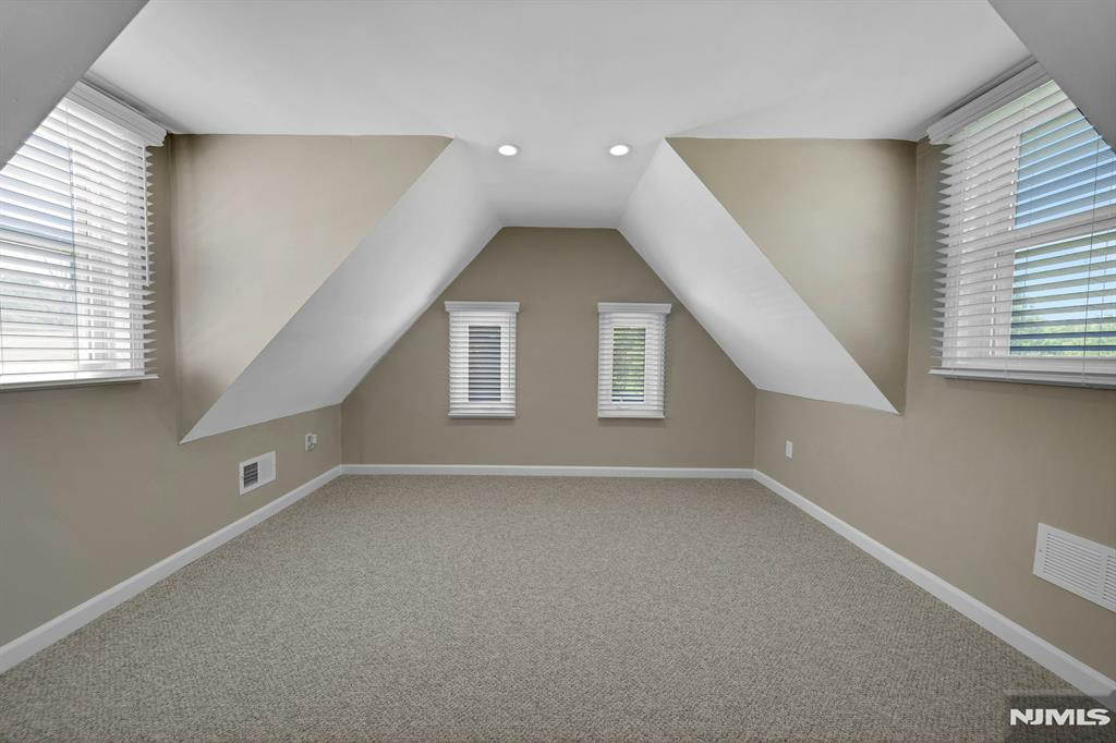106 Steinmetz Road Hillsborough, NJ 08844 - Photo 13 of 30