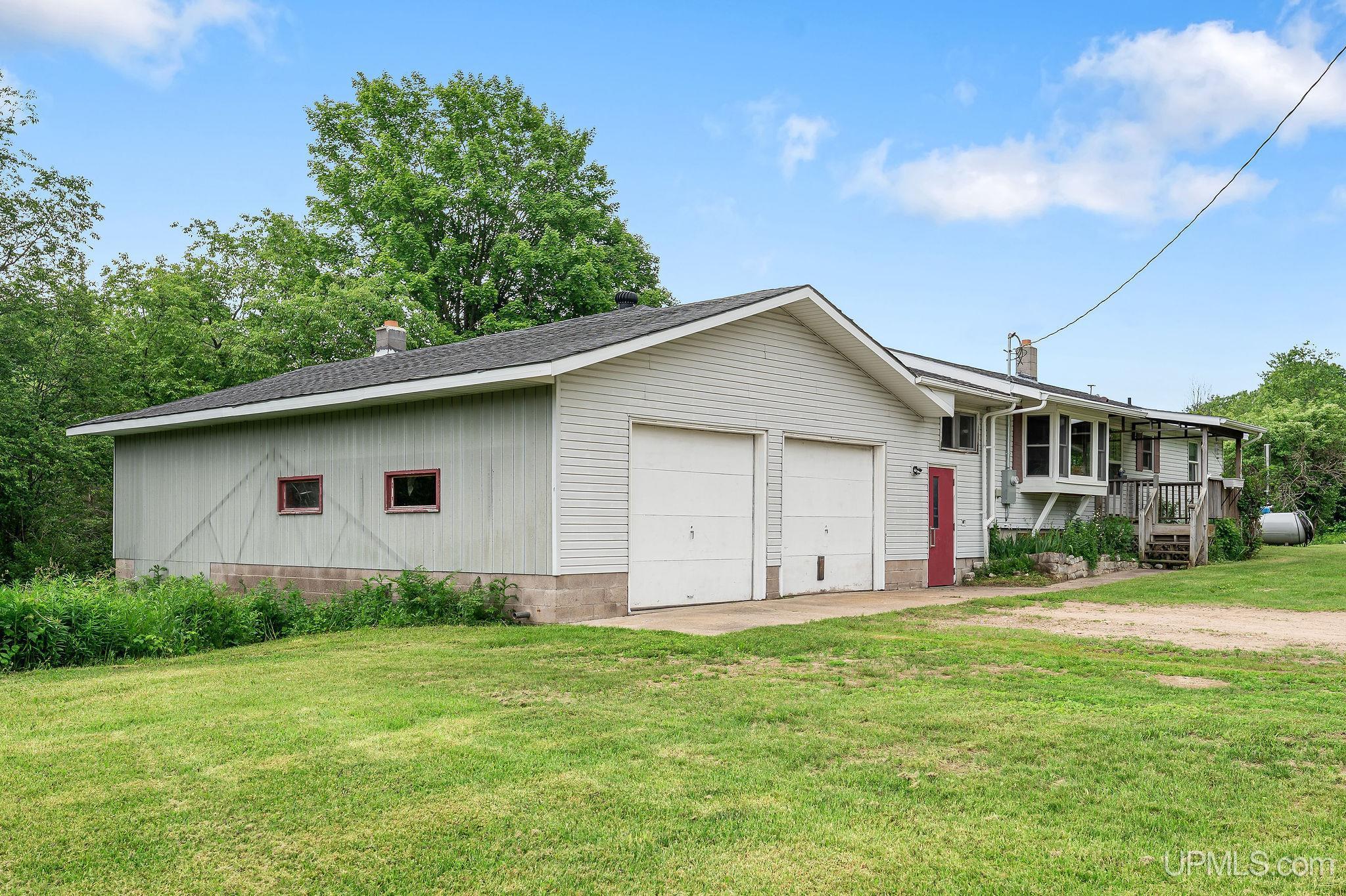 N8766 Peter White Road Deerton, MI 49822 - Photo 5 of 56