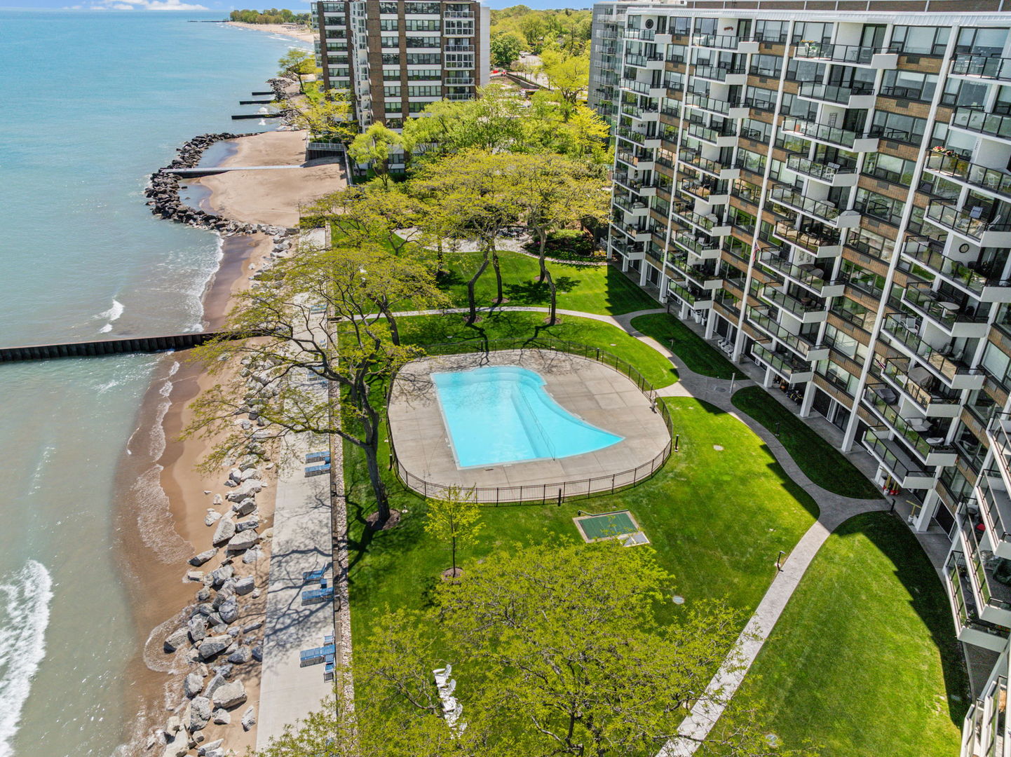 1630 Sheridan Road, Unit 10A Wilmette, IL 60091 - Photo 22 of 27