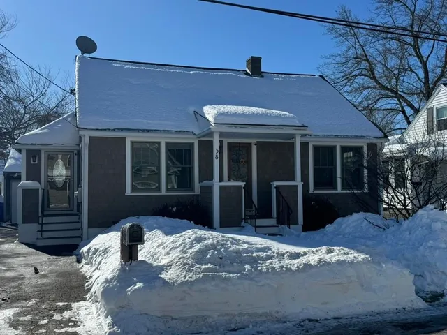 $399,900 | 38 Armand Avenue, Manchester, NH 03103