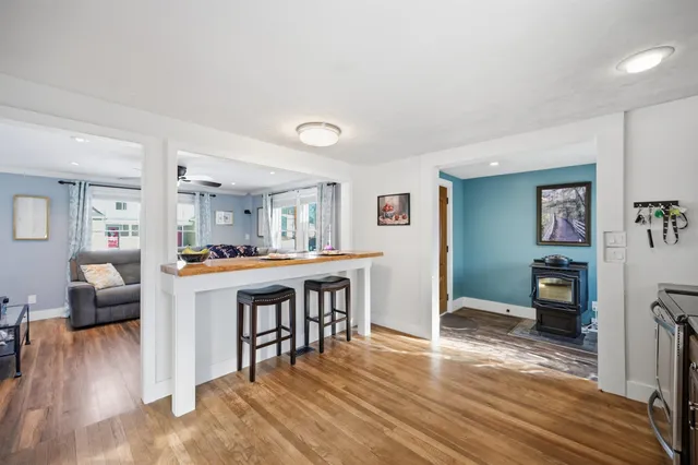 $399,900 | 38 Armand Avenue, Manchester, NH 03103