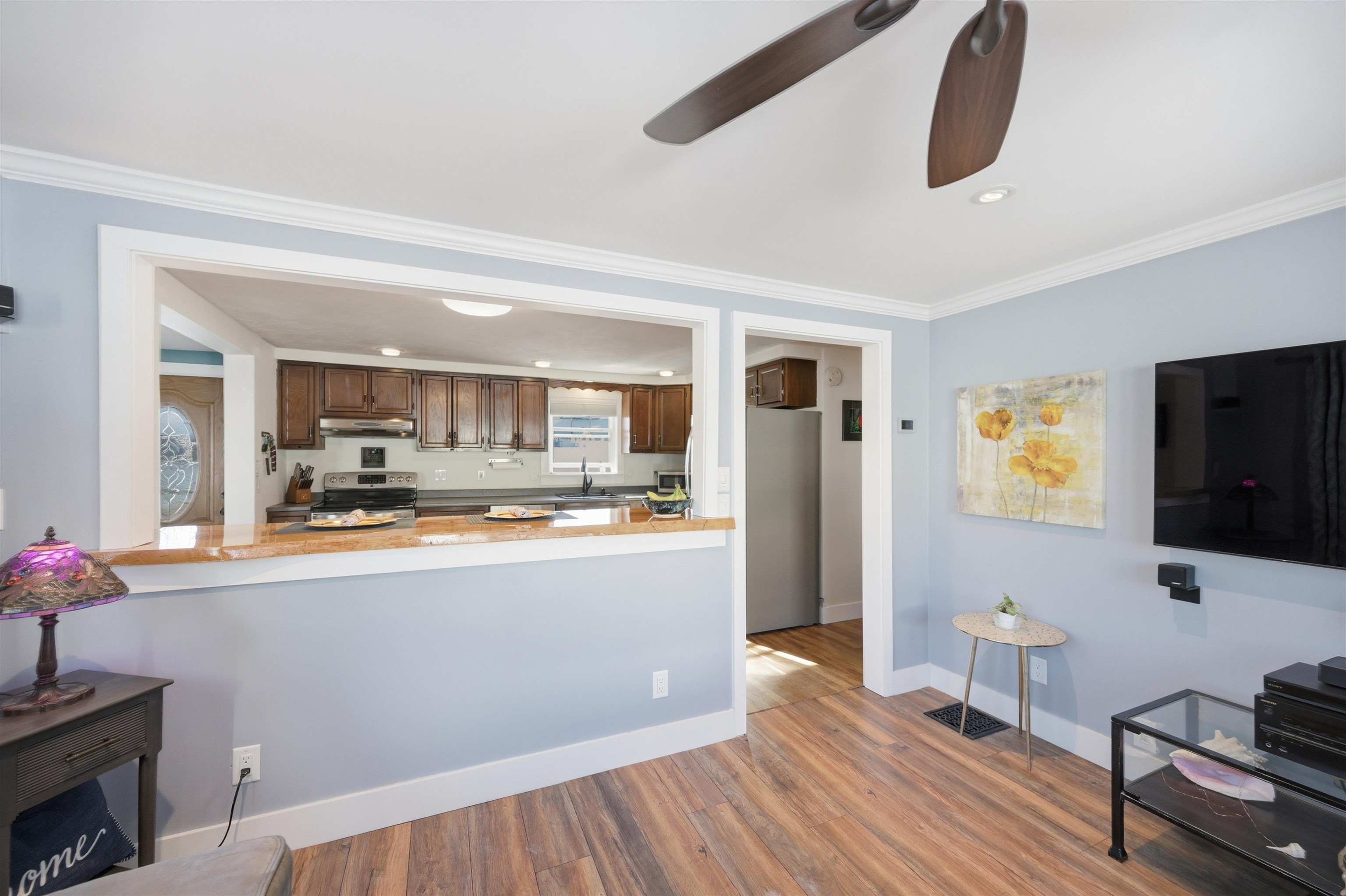 38 Armand Avenue Manchester, NH 03103 - Photo 12 of 35