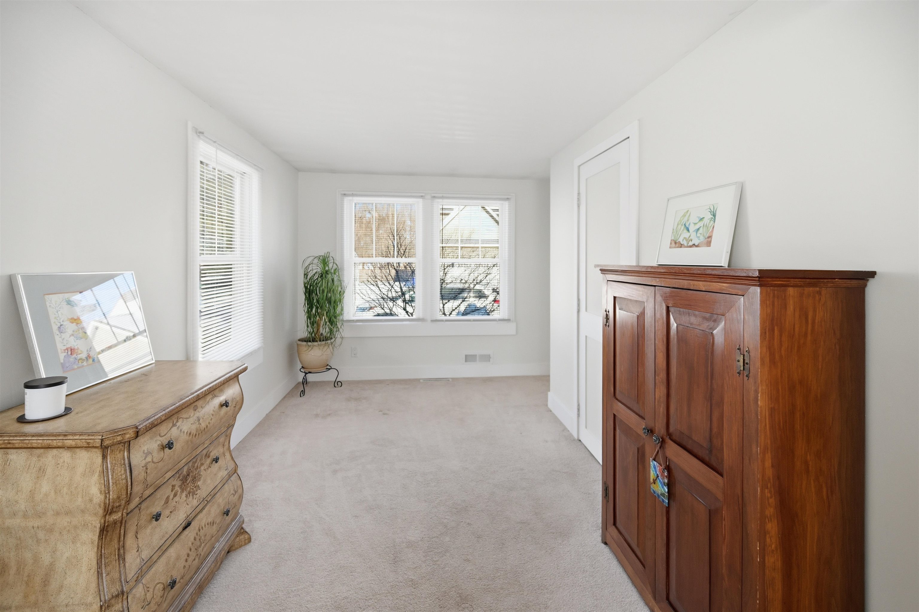 38 Armand Avenue Manchester, NH 03103 - Photo 17 of 35