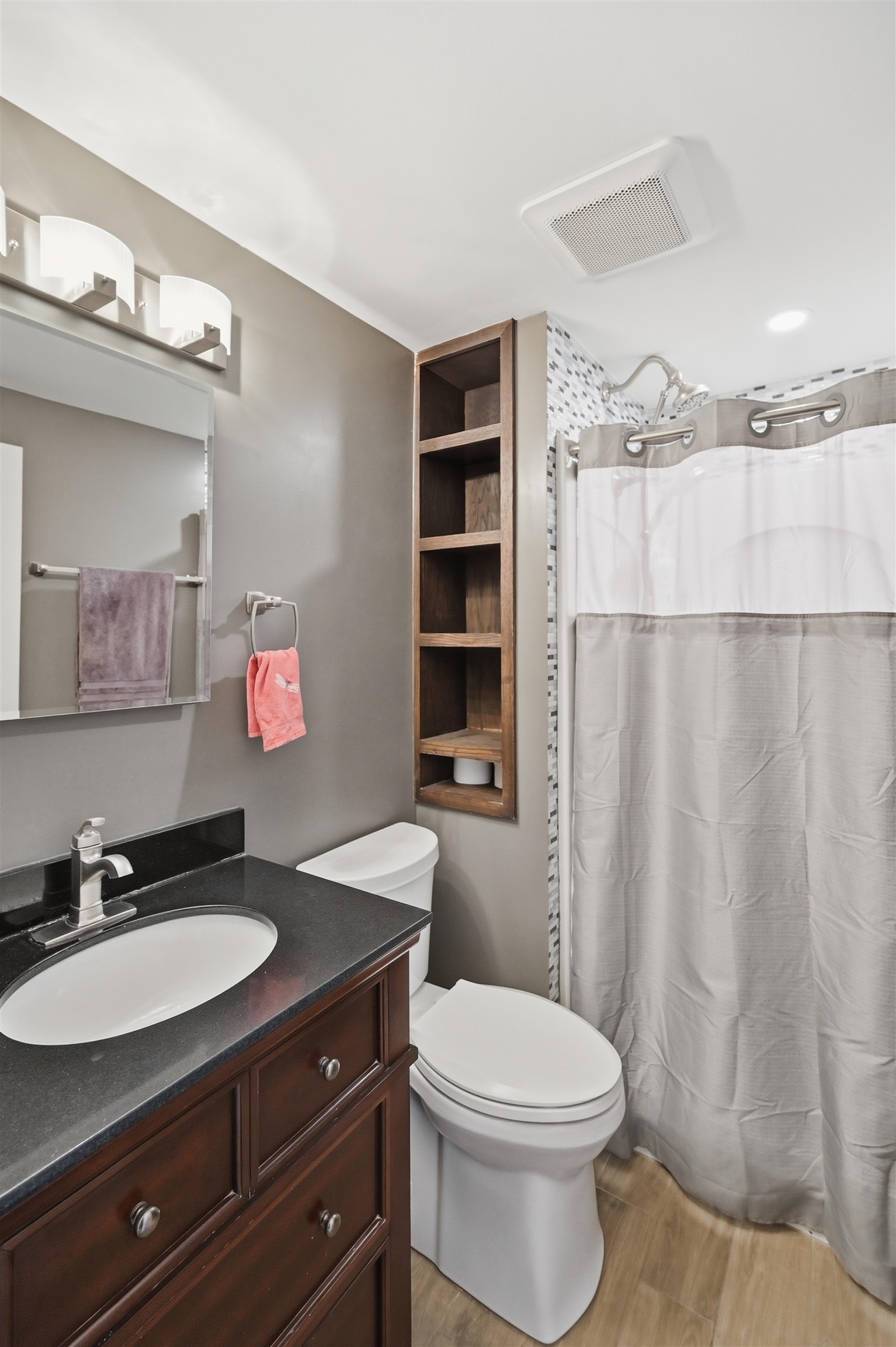 38 Armand Avenue Manchester, NH 03103 - Photo 22 of 35