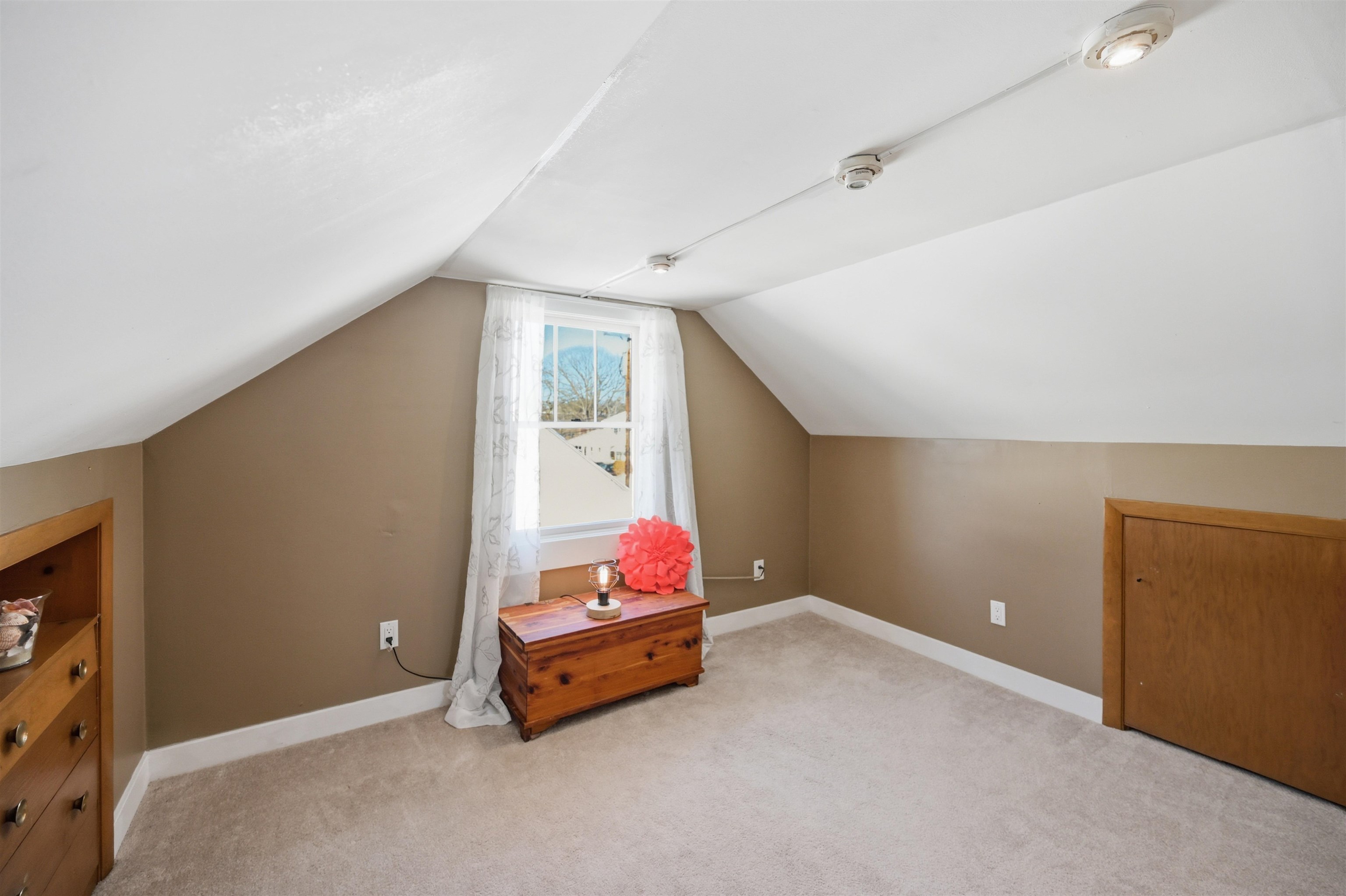 38 Armand Avenue Manchester, NH 03103 - Photo 28 of 35