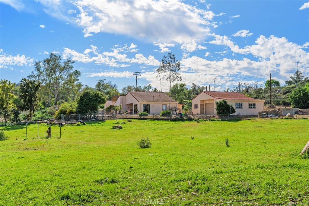 26730 Scott Menifee, CA 92584 - Photo 13 of 42