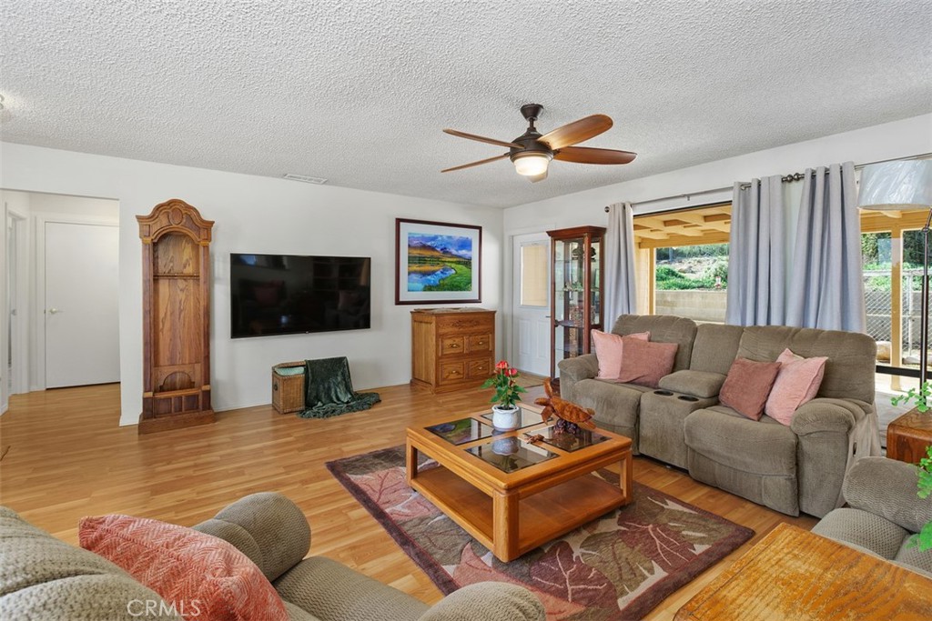 26730 Scott Menifee, CA 92584 - Photo 22 of 42