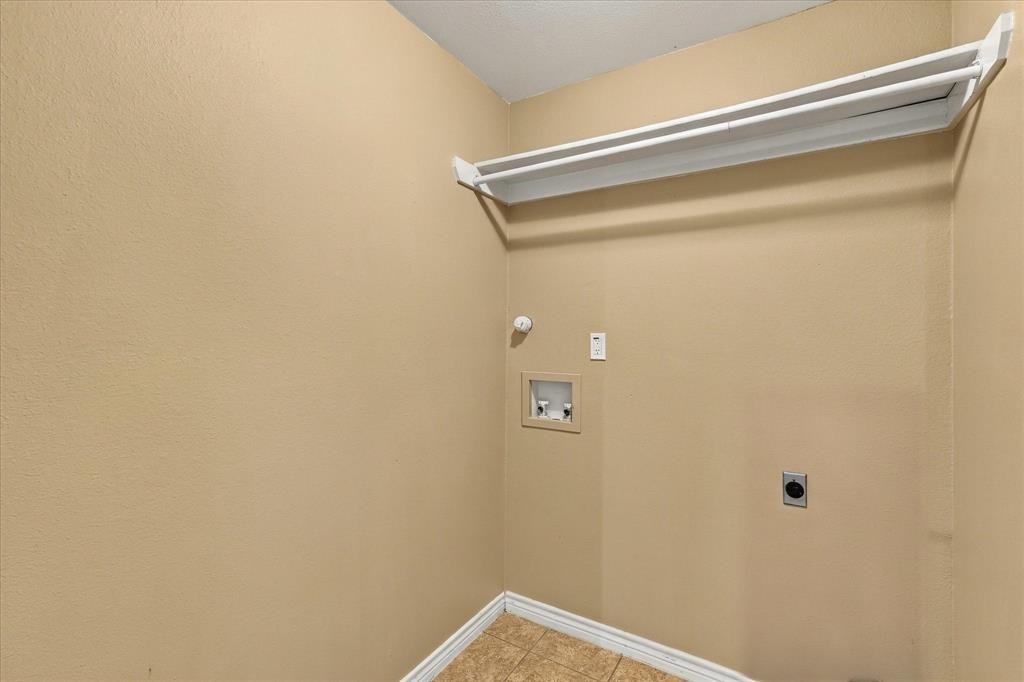902 Parkplace Ridge Princeton, TX 75407 - Photo 28 of 39 Gallery Image 28