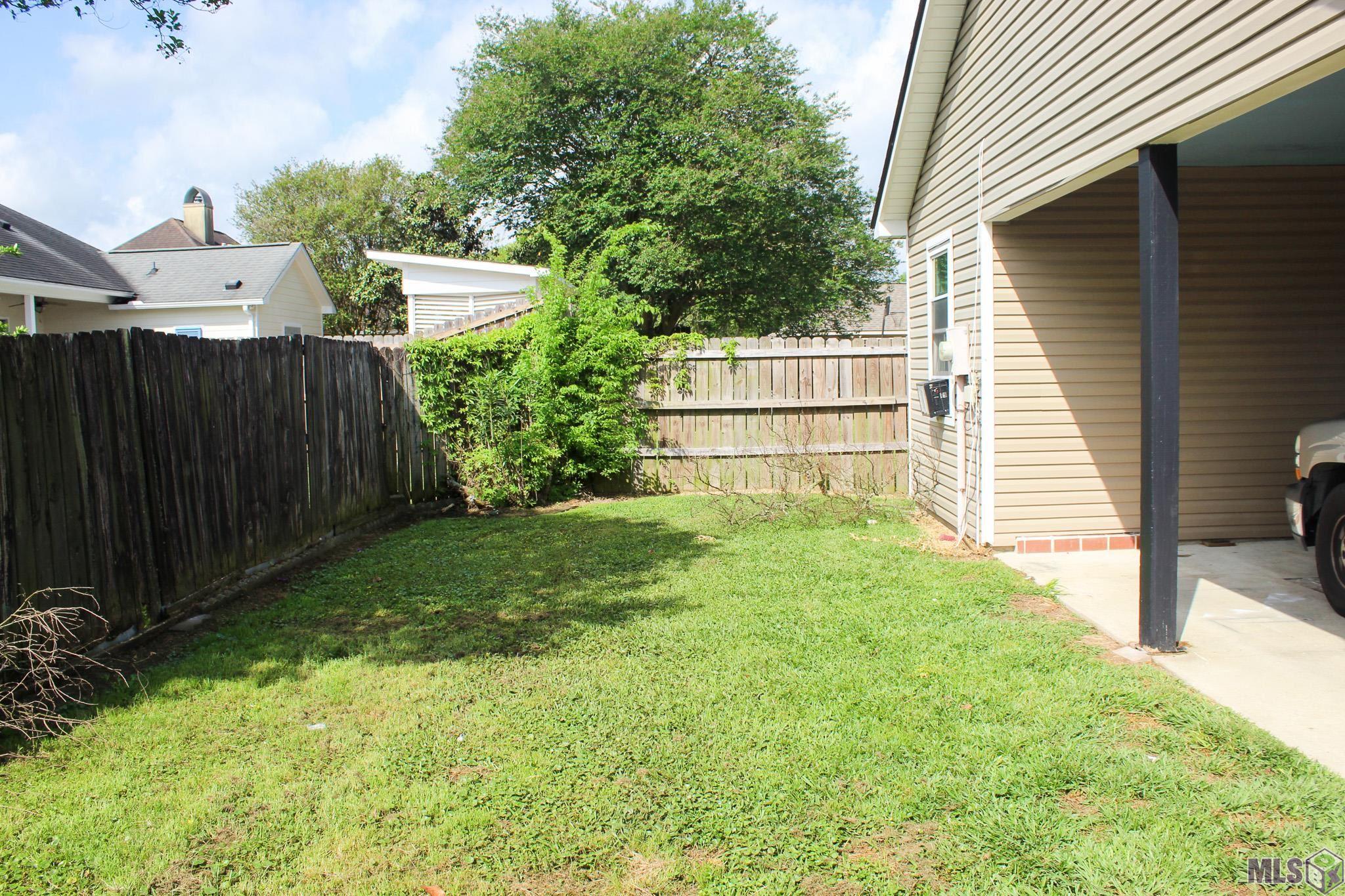 15430 Woodlore Drive Baton Rouge, LA 70816 - Photo 8 of 23
