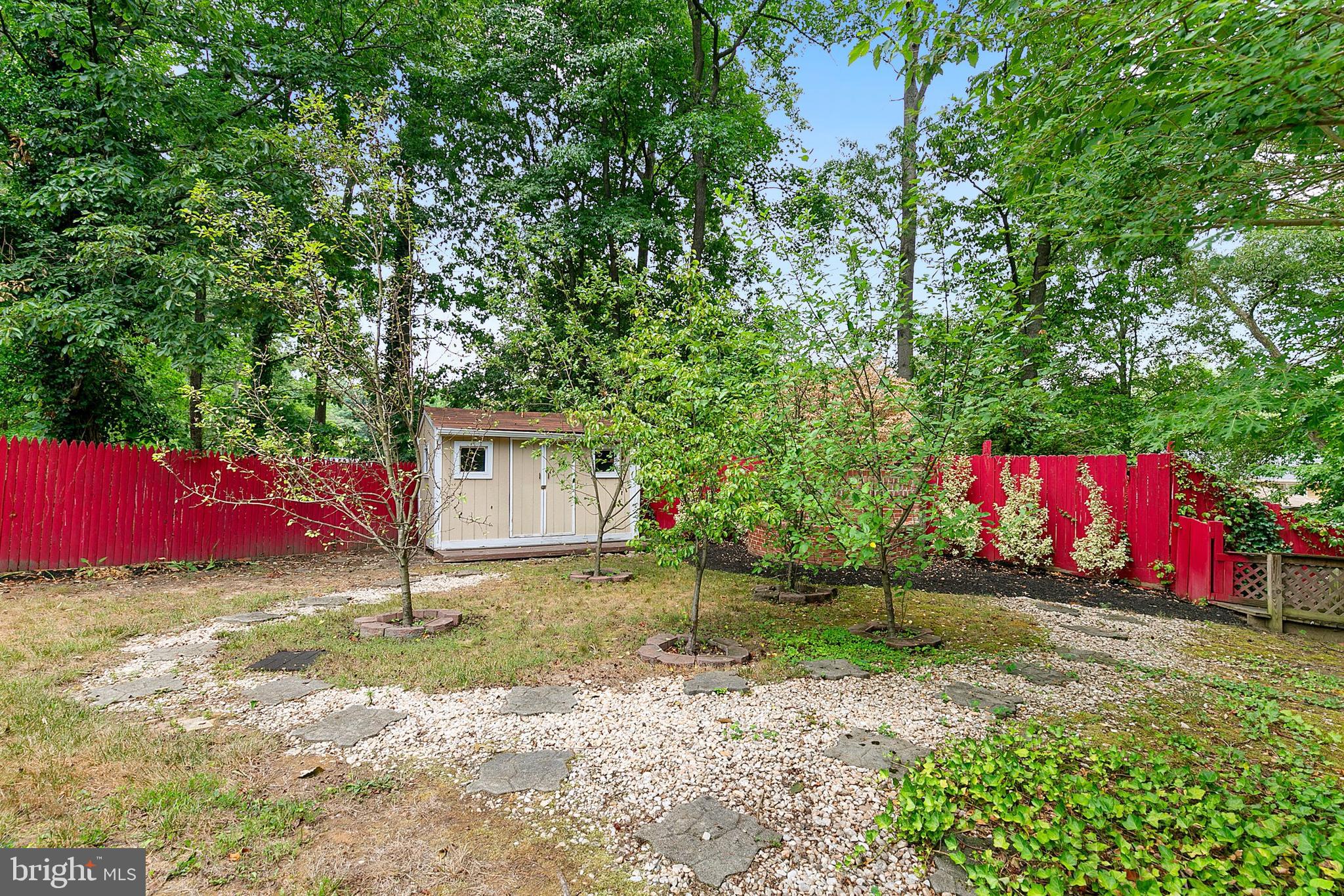 7108 Lory Lane Lanham, MD 20706 - Photo 11 of 62