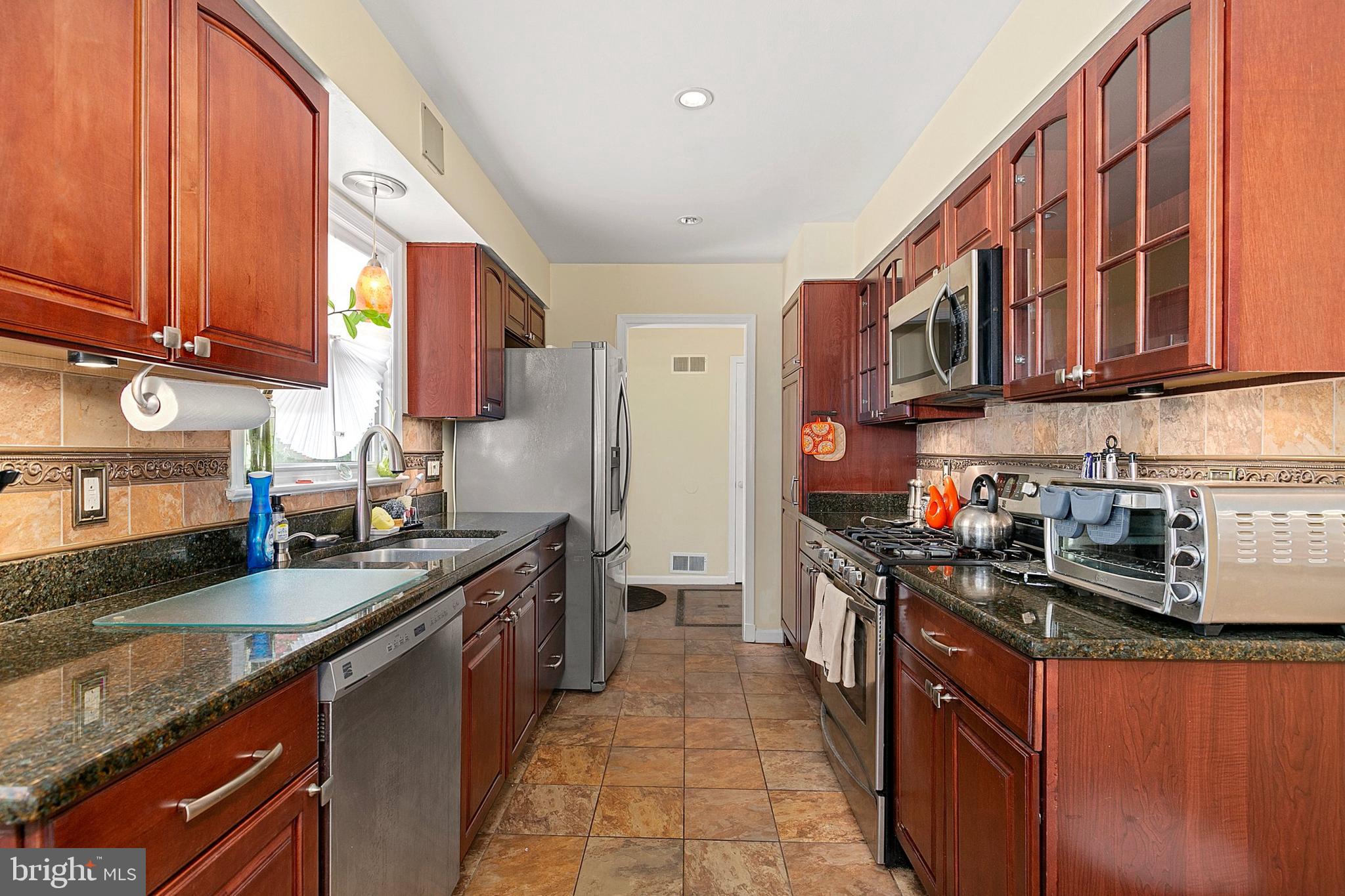 7108 Lory Lane Lanham, MD 20706 - Photo 23 of 62