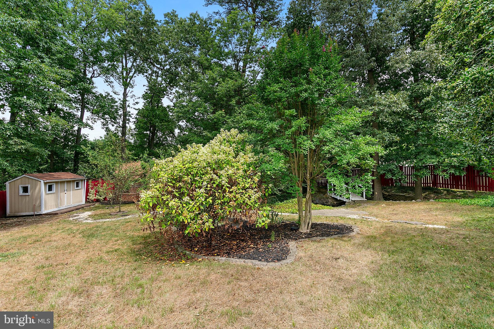 7108 Lory Lane Lanham, MD 20706 - Photo 9 of 62