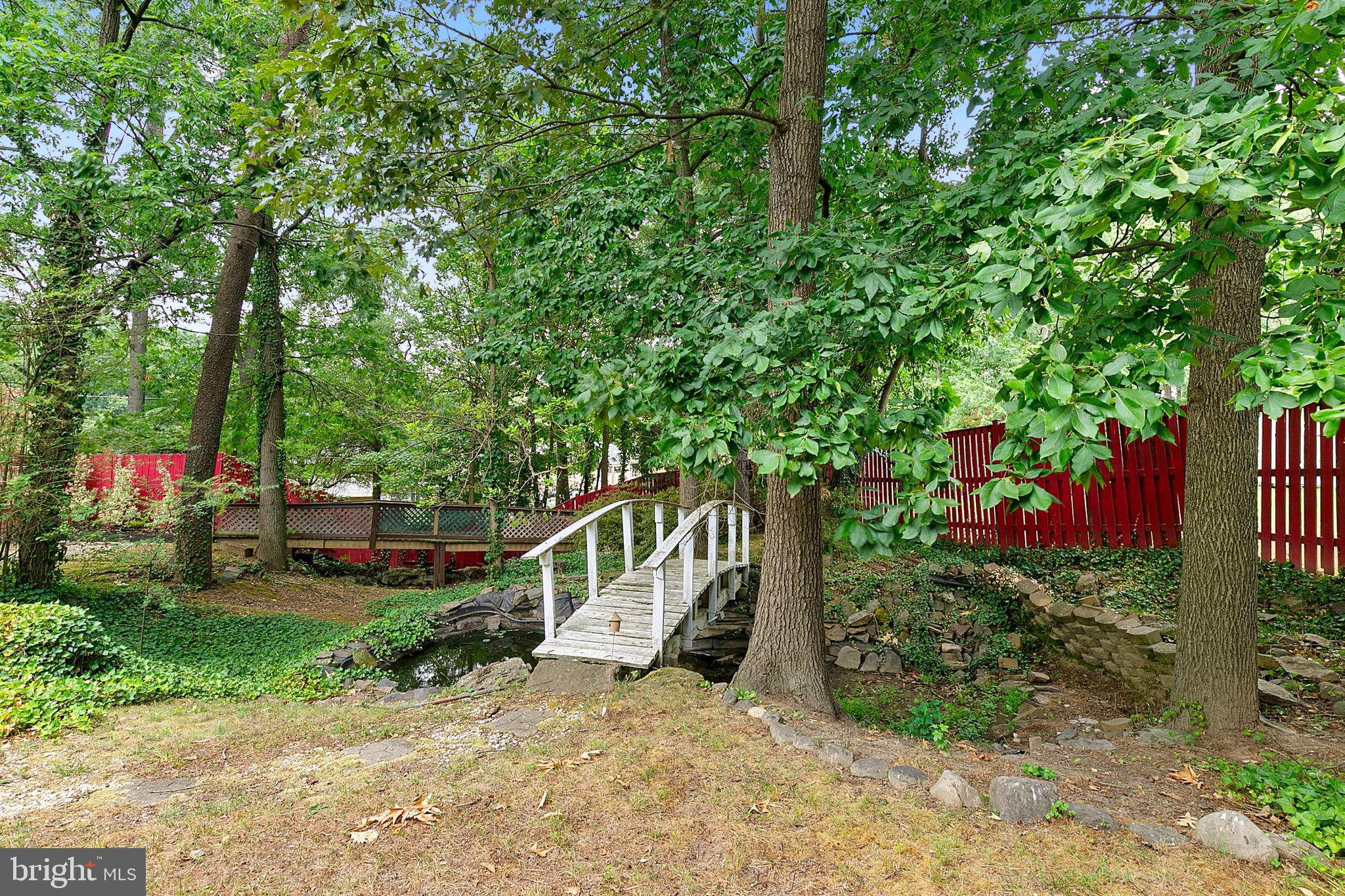 7108 Lory Lane Lanham, MD 20706 - Photo 10 of 62