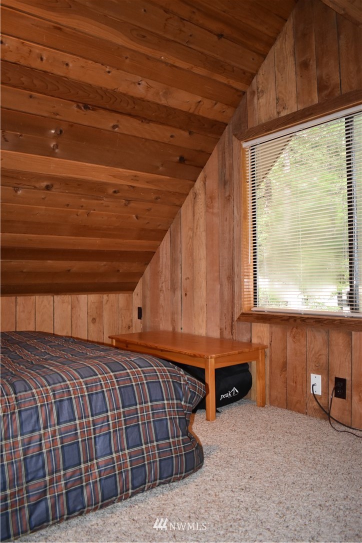 175 Sunstone Road Packwood, WA 98361 - Photo 14 of 19 Gallery Image 14