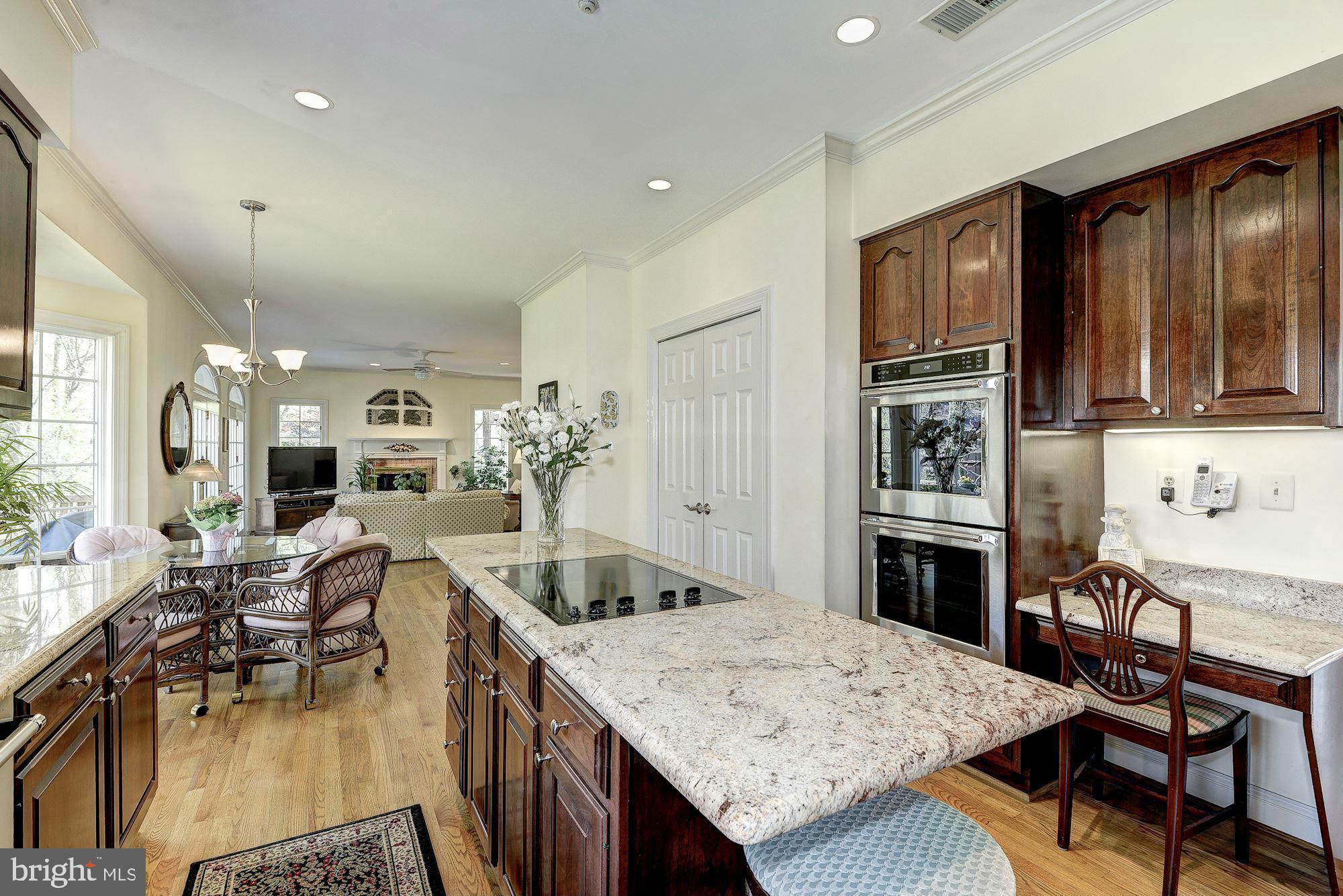6246 Park Road McLean, VA 22101 - Photo 12 of 29 Kitchen