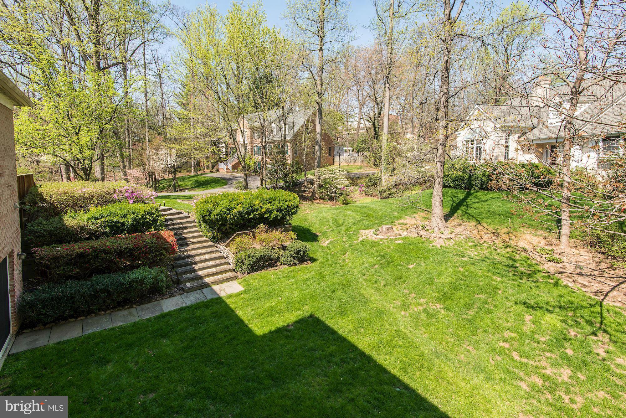 6246 Park Road McLean, VA 22101 - Photo 24 of 29 Exterior (Rear)