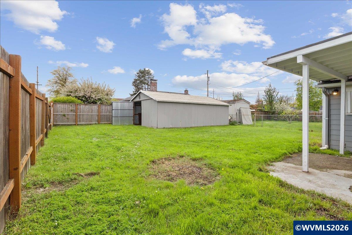 704 Southwest 16th Avenue Albany, OR 97321 - Photo 34 of 35