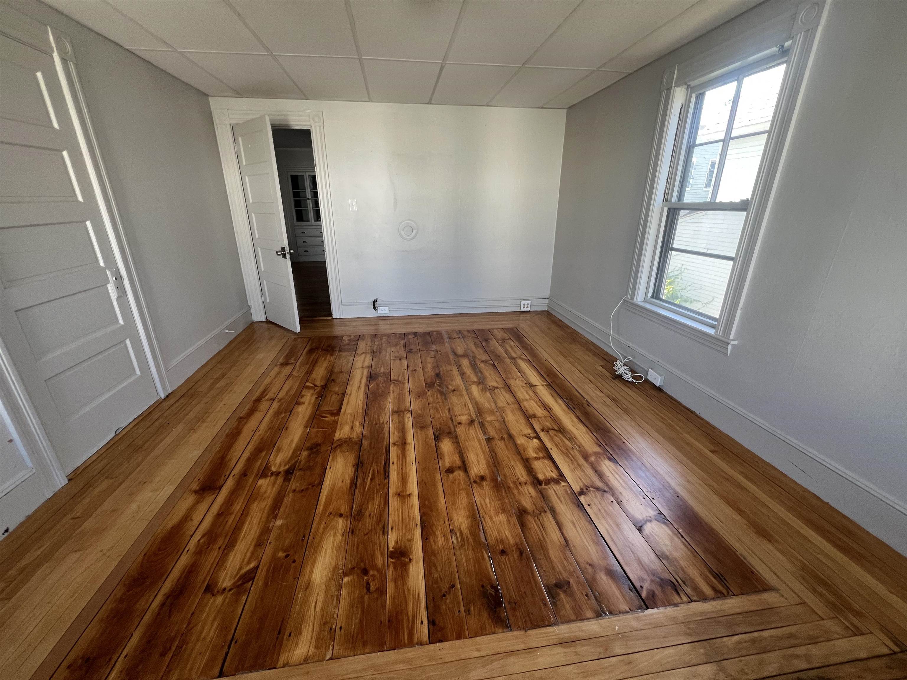 551 Montgomery Street, Unit 2 Manchester, NH 03102 - Photo 4 of 13