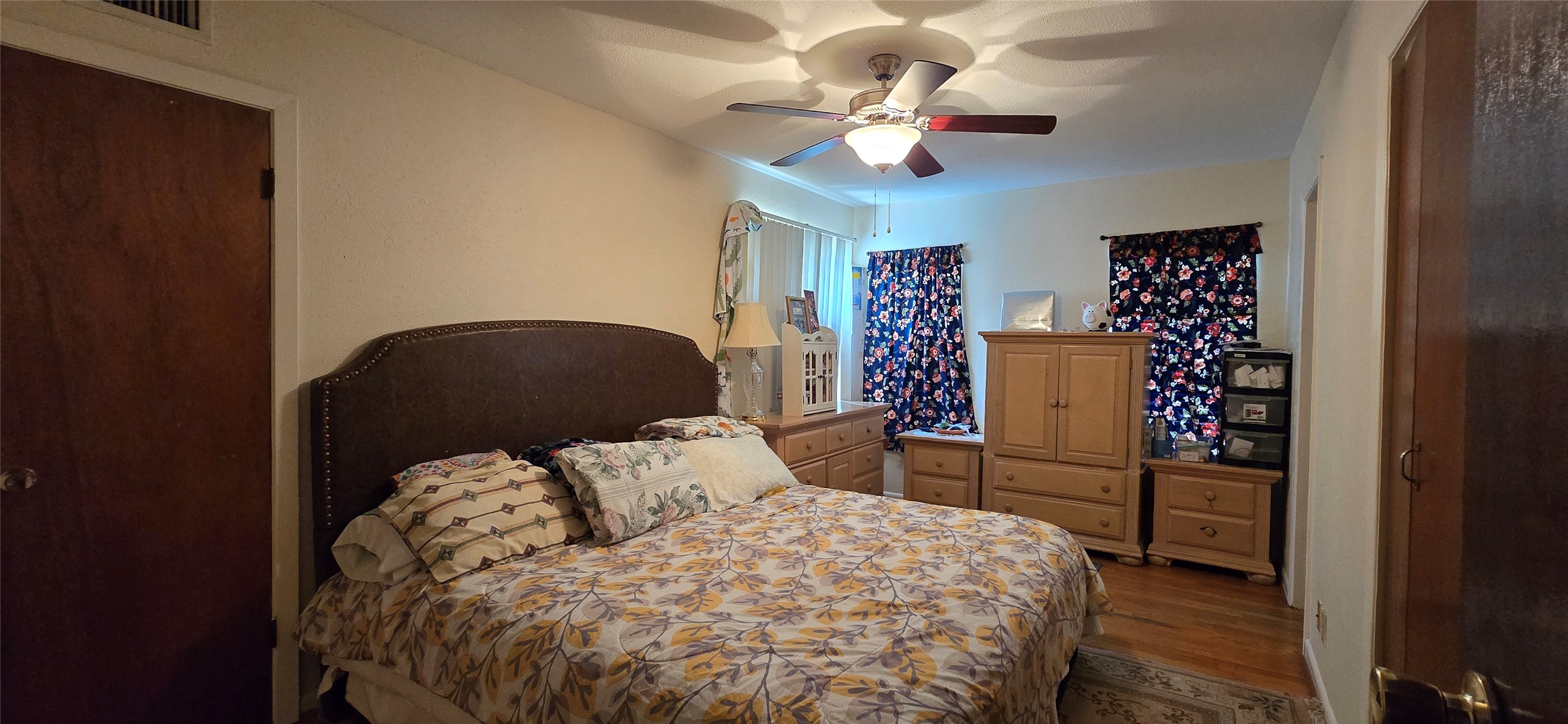 7210 Leader Street Houston, TX 77074 - Photo 11 of 36