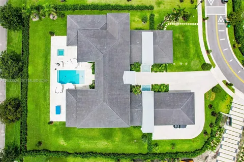 $5,985,000 | 14910 Southwest 16 Court, Fort Lauderdale, FL 33325
