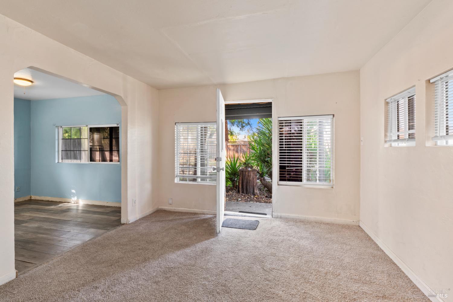 227 Hewett Street Santa Rosa, CA 95401 - Photo 54 of 73 Living room at Polk Street