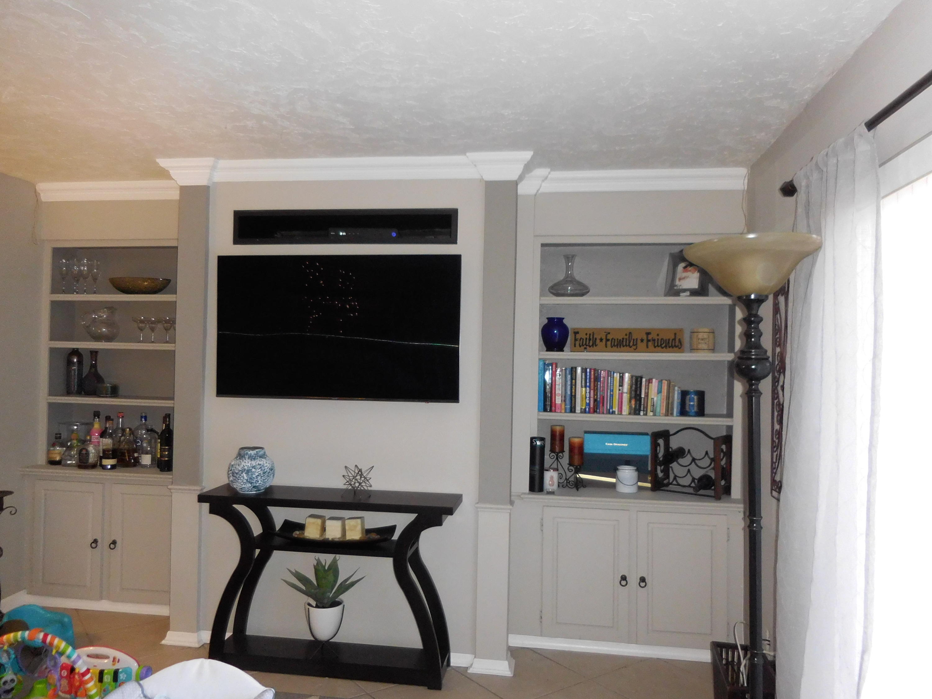268 Woodland Road Palm Springs, FL 33461 - Photo 3 of 17 268 woodland rd 006